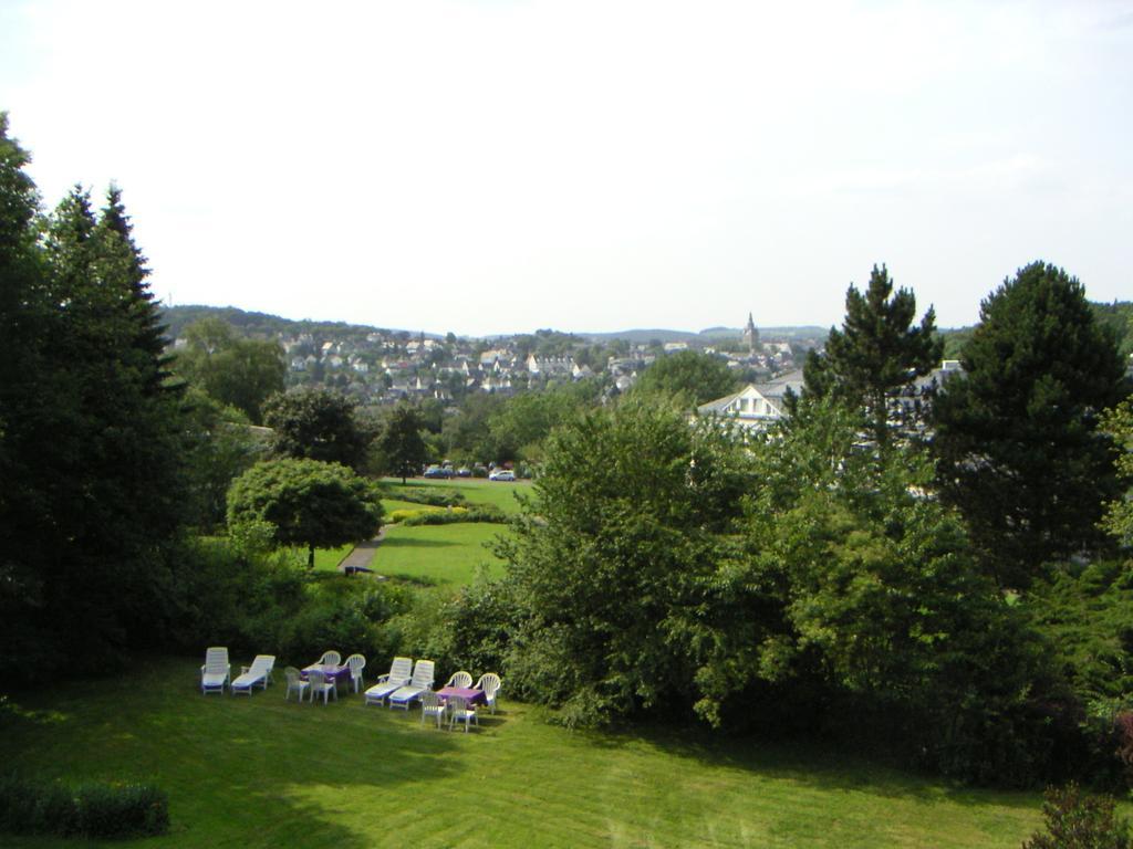 Hotel Haus Hellhohl Brilon Exterior foto